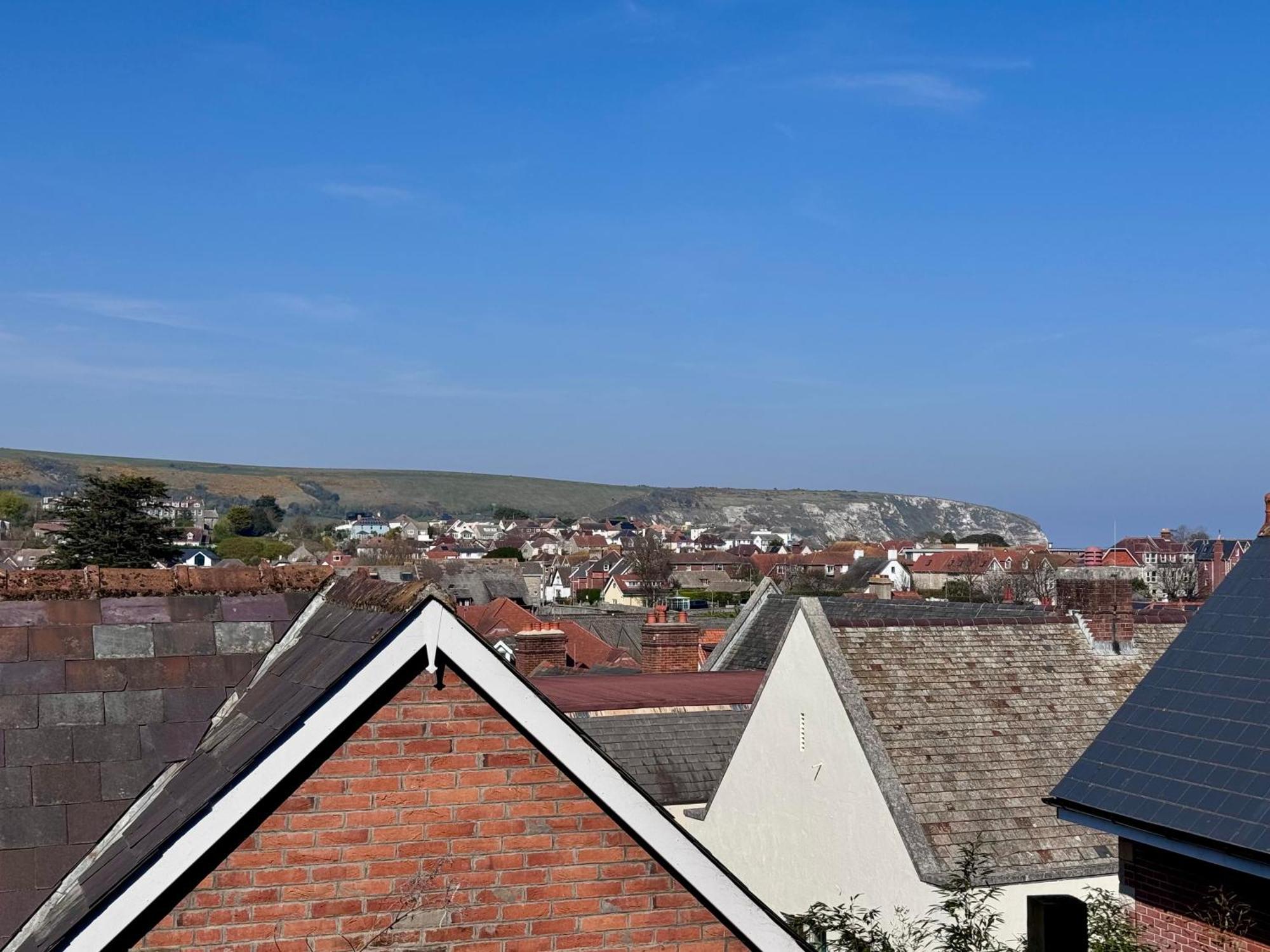 Purbeck Hill View Apartment Swanage Bagian luar foto